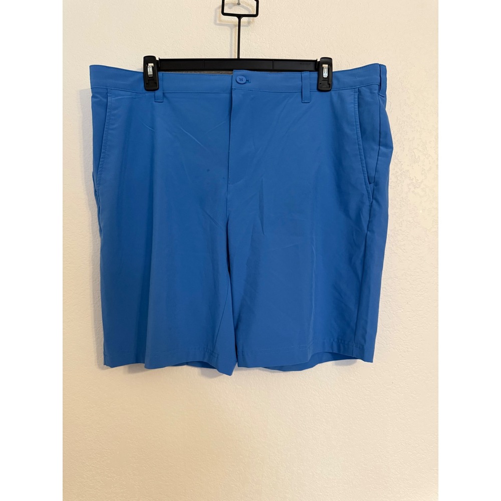 IZOD Golf Men's Blue Flat‎ Front Golf Shorts